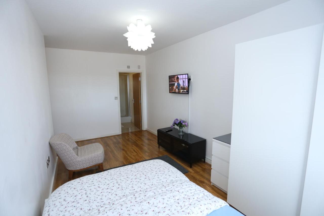 Lovely 2 Bed 2 Toilet Hill House River View Apartment London Eksteriør bilde