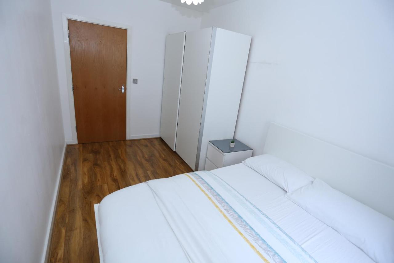 Lovely 2 Bed 2 Toilet Hill House River View Apartment London Eksteriør bilde